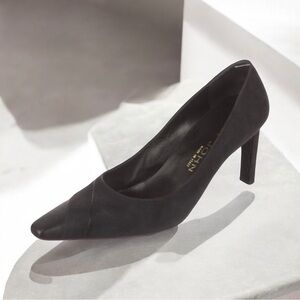 St. John Suede | Semi-Pointed | Stiletto Size 9.5 | Gently Pre-Loved